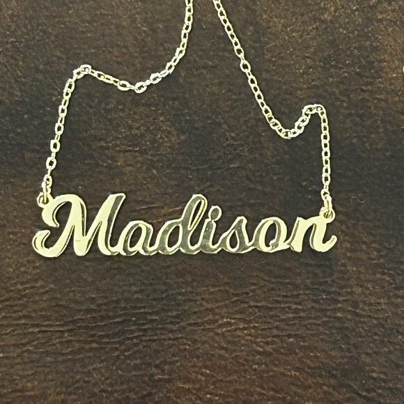 14K Gold Plated Personalized Name Dainty Necklace - Picture 4 of 8